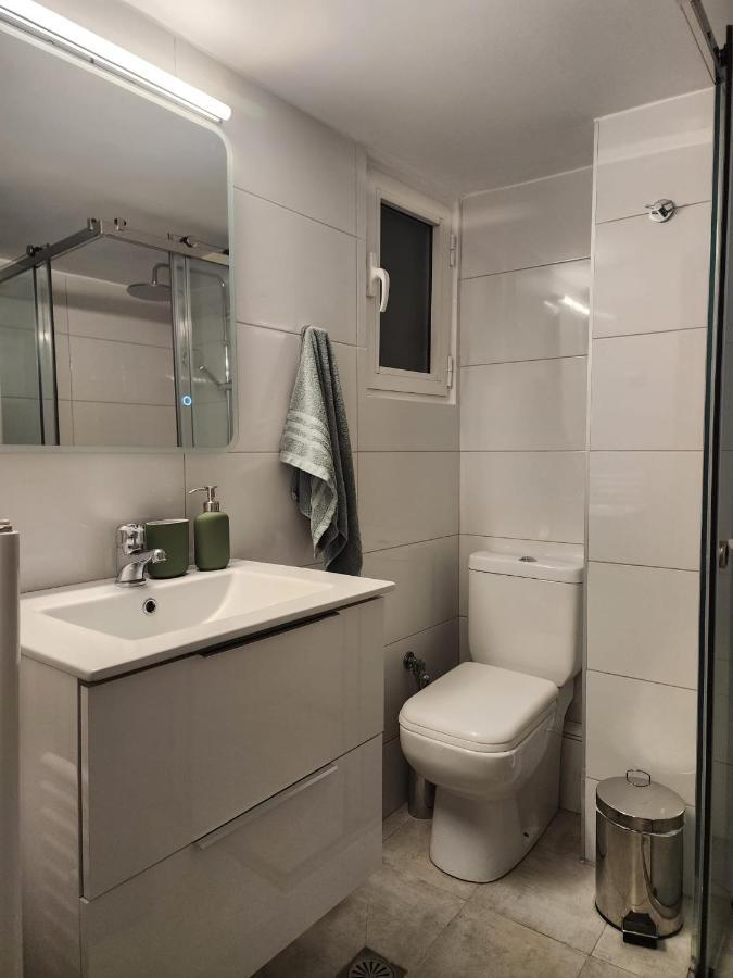 Newly Renovated Apartment 7 Min Walk From Acropolis Athens Exterior photo