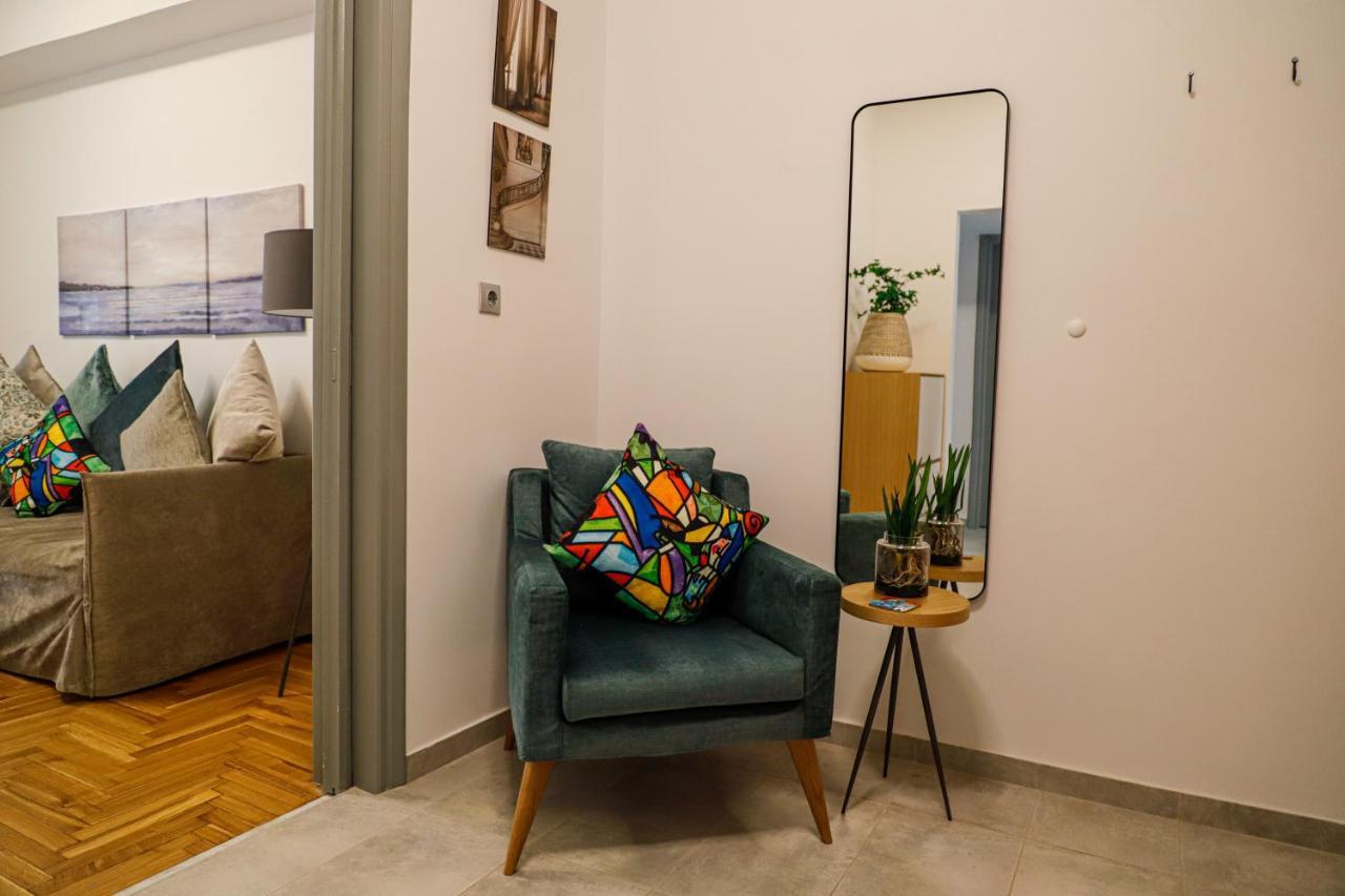 Newly Renovated Apartment 7 Min Walk From Acropolis Athens Exterior photo