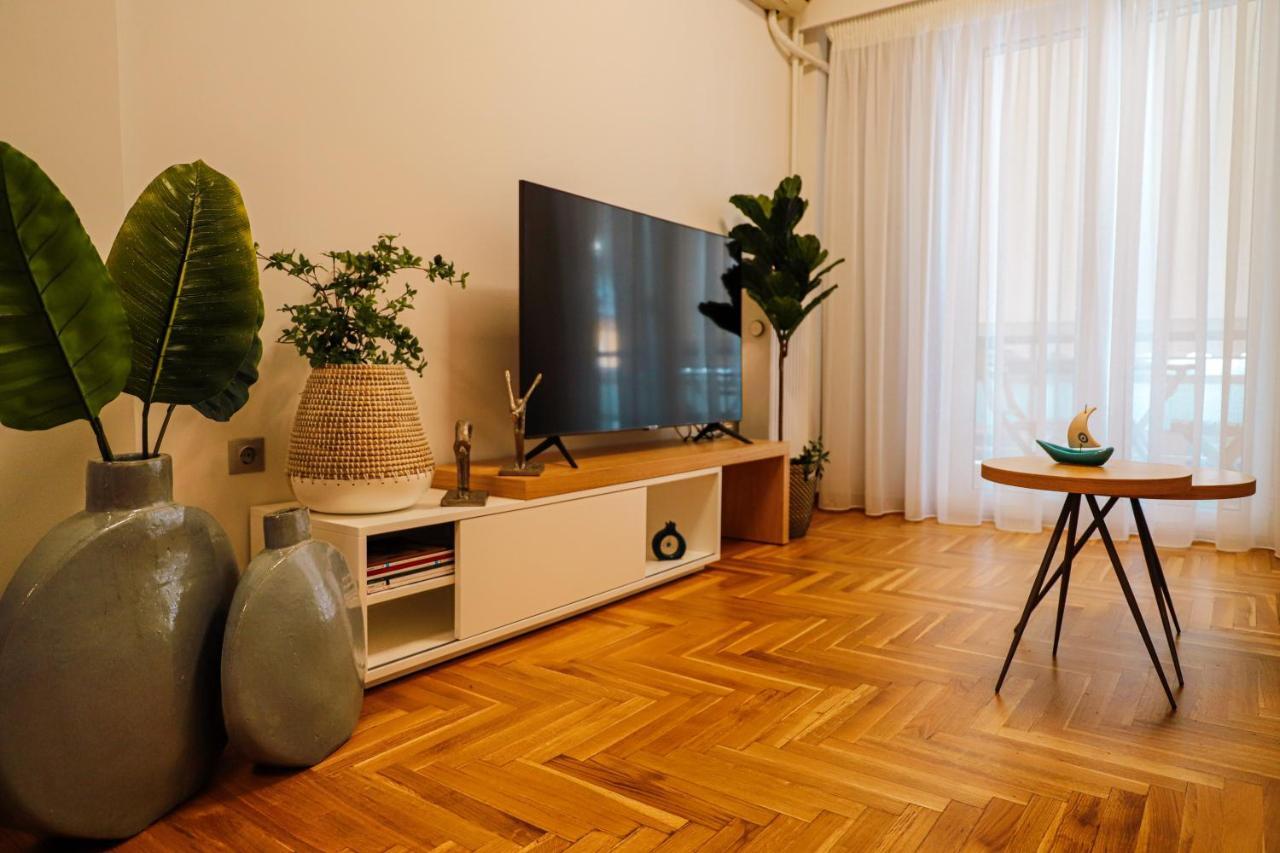 Newly Renovated Apartment 7 Min Walk From Acropolis Athens Exterior photo