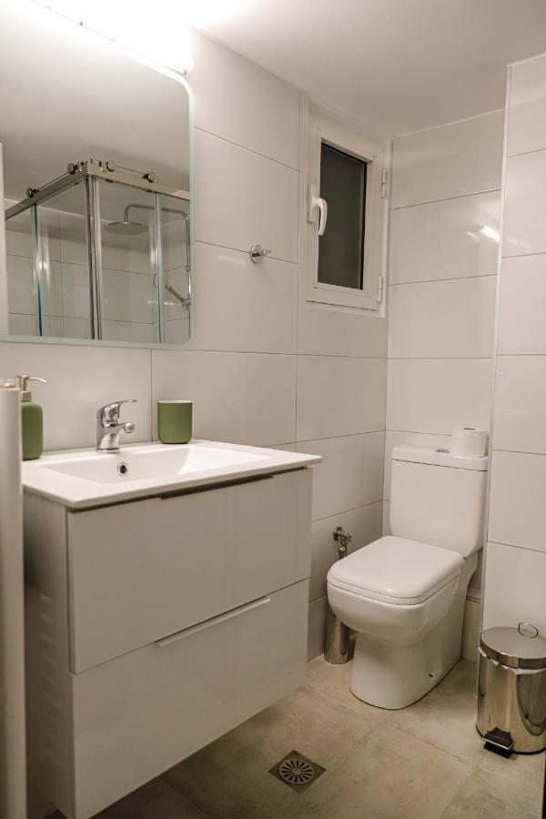 Newly Renovated Apartment 7 Min Walk From Acropolis Athens Exterior photo
